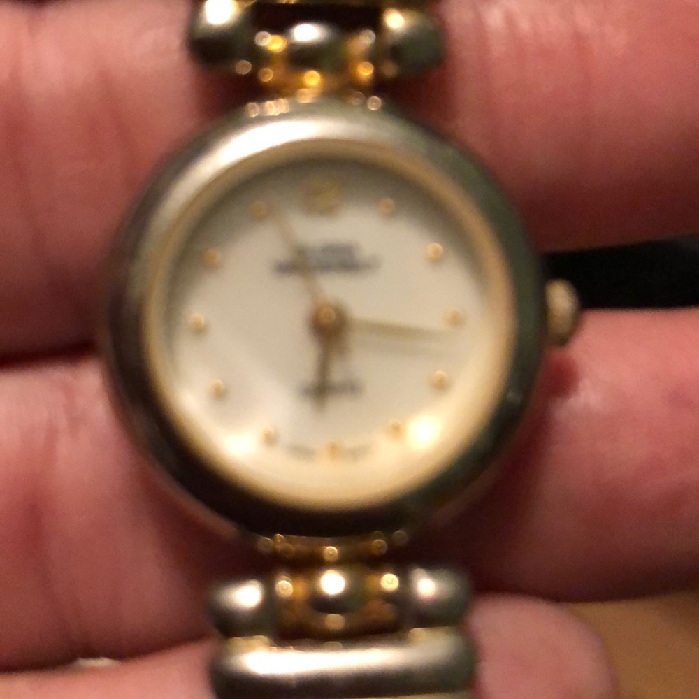 Watch - Picture 6 of 6